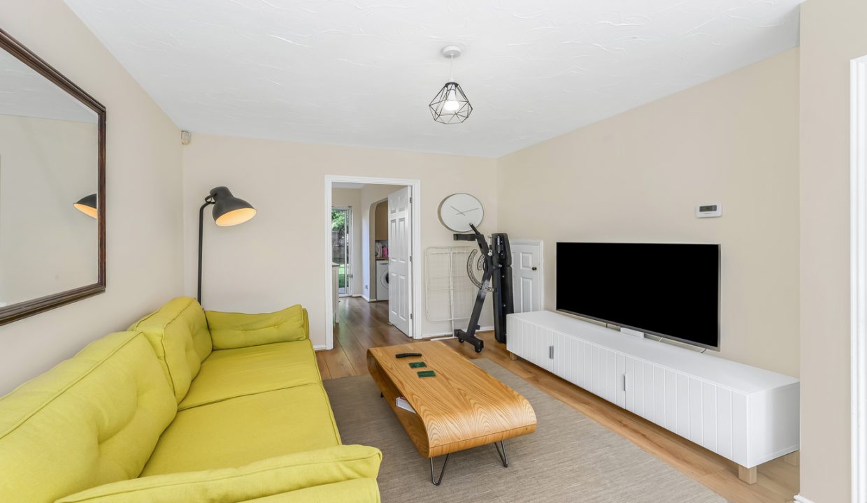 10 Clarendon Close-10