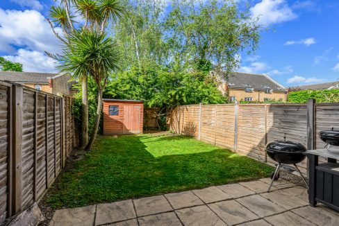 10 Clarendon Close-14