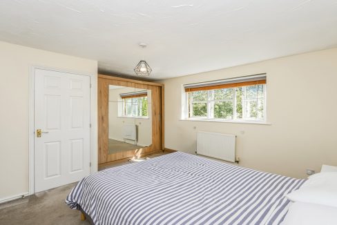 10 Clarendon Close-4